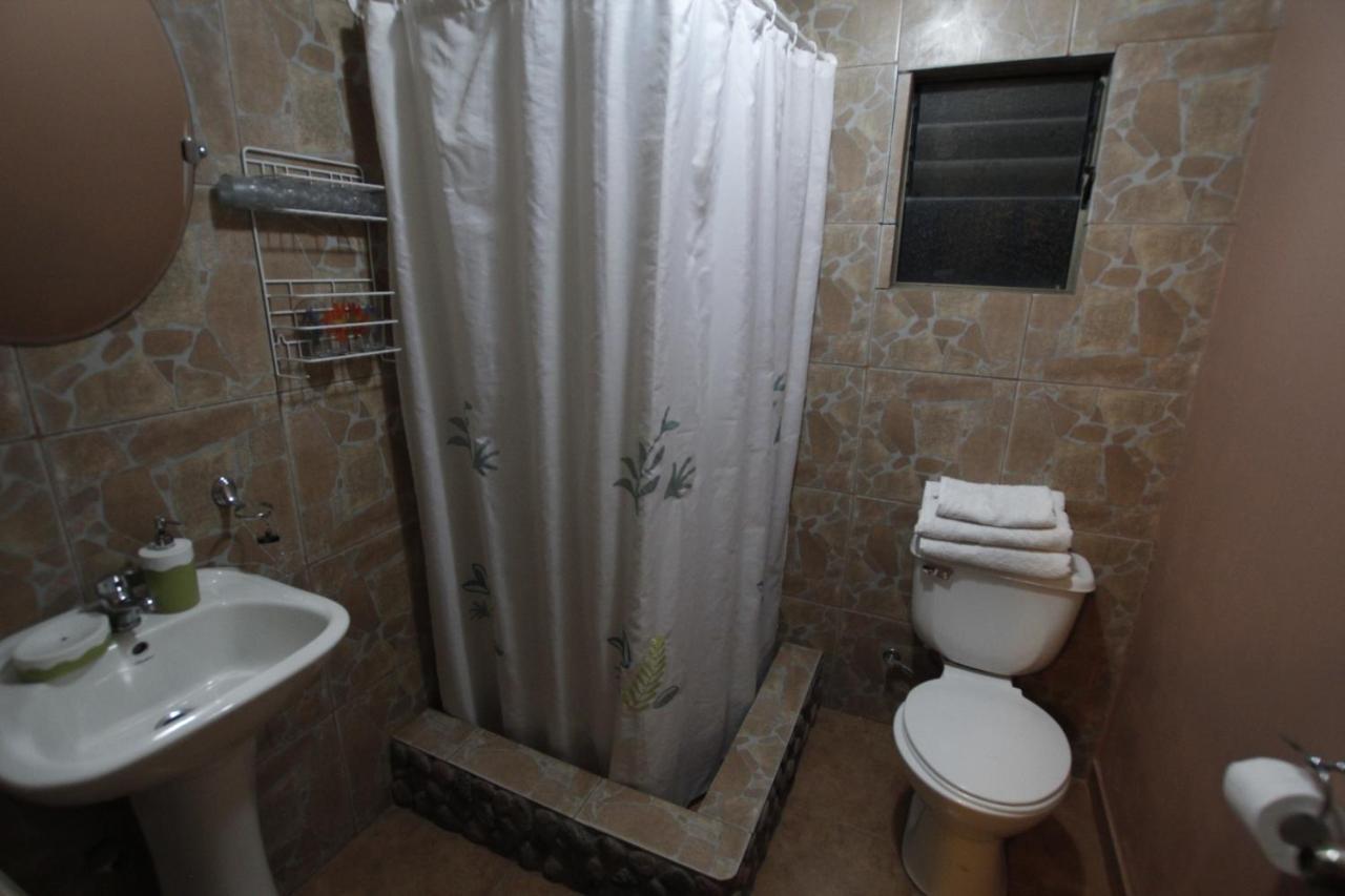 Hostal Casa Turipite ซานเปโดร เด อาตากามา ภายนอก รูปภาพ